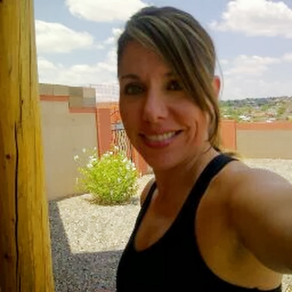Meet your Posher, Aracely